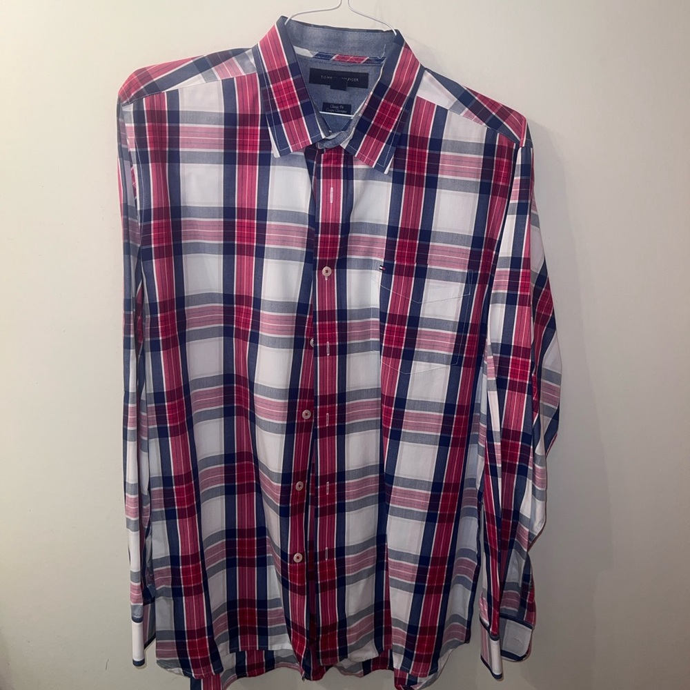 Tommy Hilfiger Mens Red, White and Blue Plaid Shirt Size Large